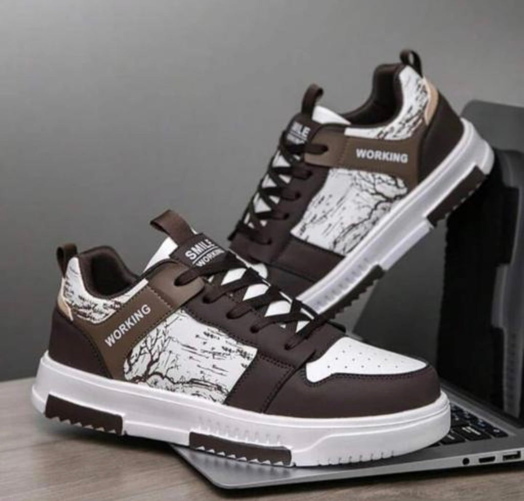 Men’s light weight Mid Top Sneakers || Brown