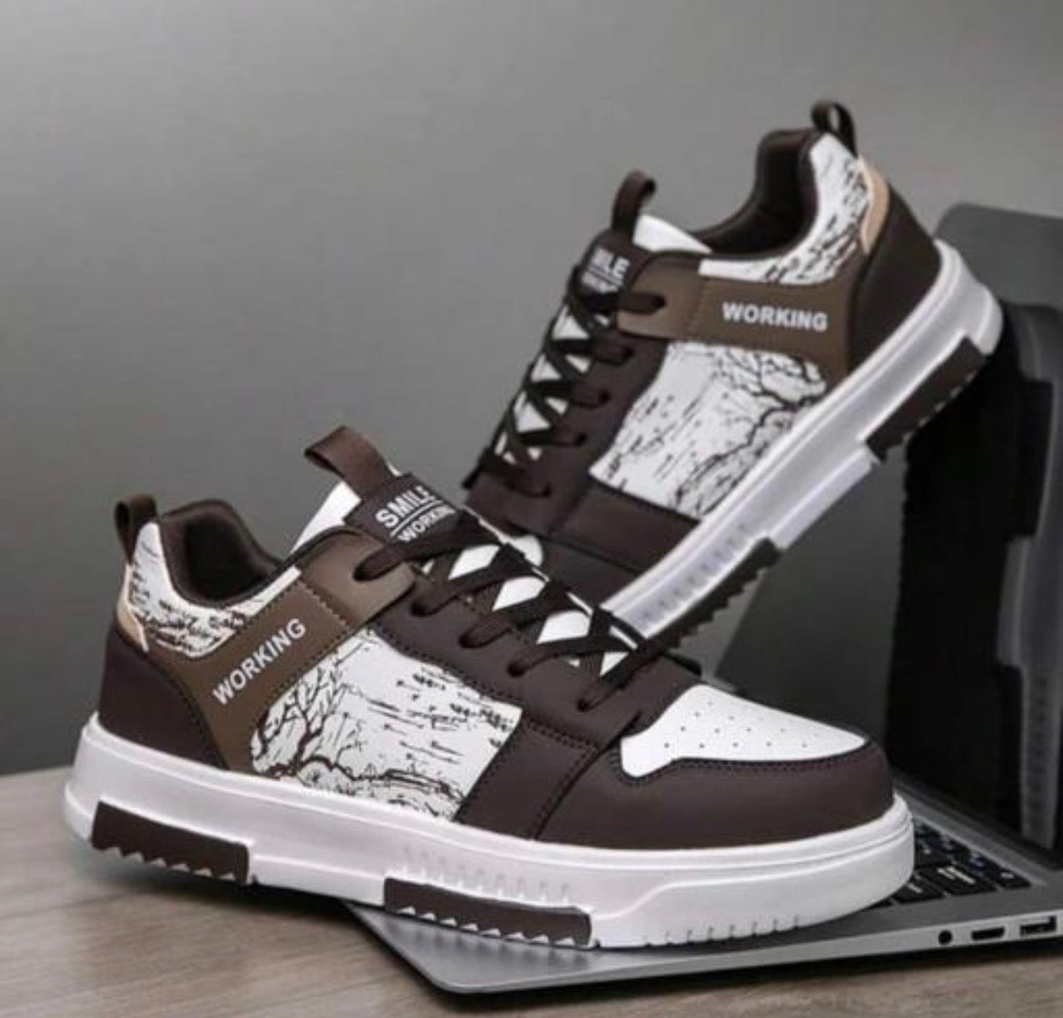 Men’s light weight Mid Top Sneakers || Brown